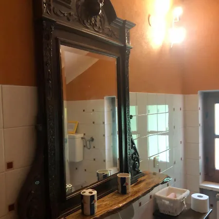 بيت للعطل Casa Nel Bosco Osiglia