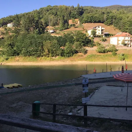 Casa Nel Bosco بيت للعطل